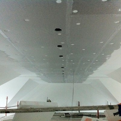 Schwimmbadinnendämmung Leer