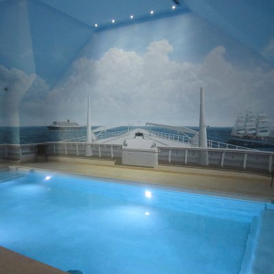 Schwimmbadinnendämmung Leer